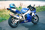 Slippery999's R1 (thumbnail)