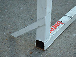 Stand - fixed leg brace